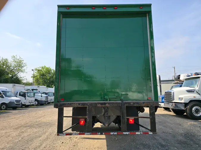 2019 FREIGHTLINER/MERCEDES M2 106