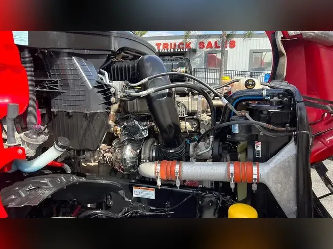 2022 FREIGHTLINER CA126