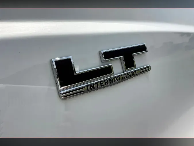 2019 INT LT625 6x4