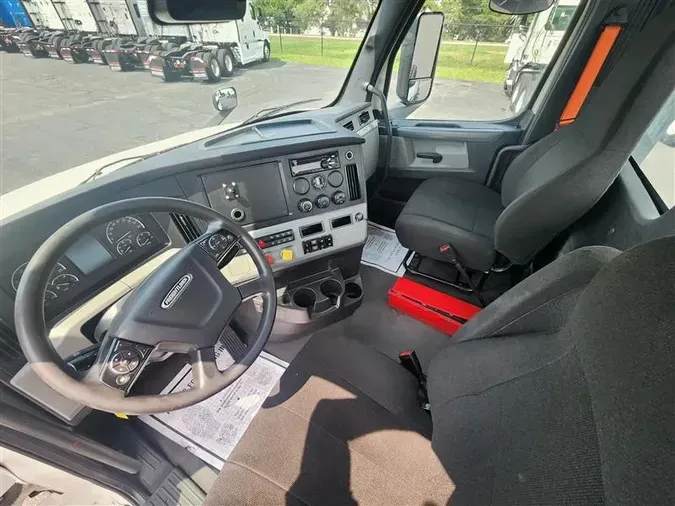 2021 FREIGHTLINER CA126
