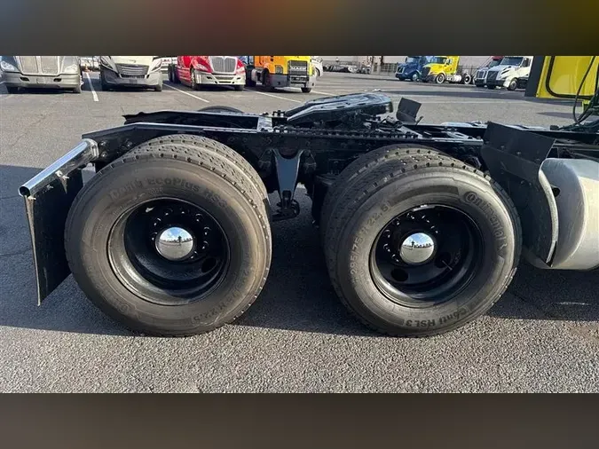 2020 INTERNATIONAL RH613