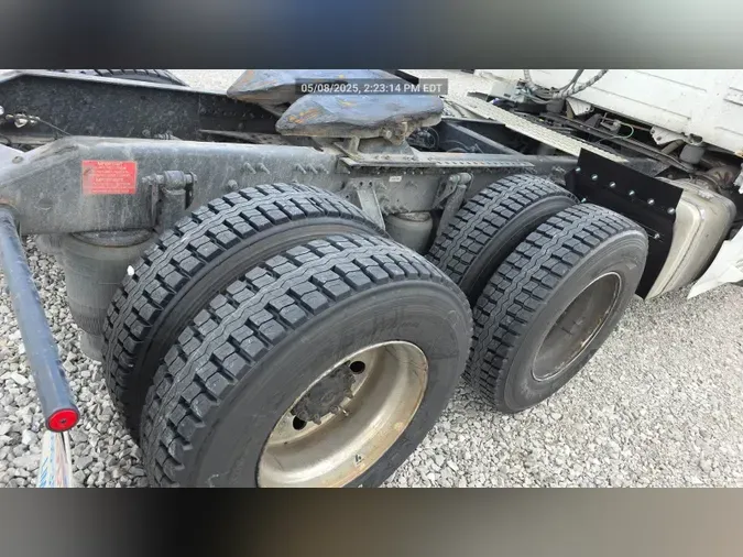 2018 Volvo VNL300