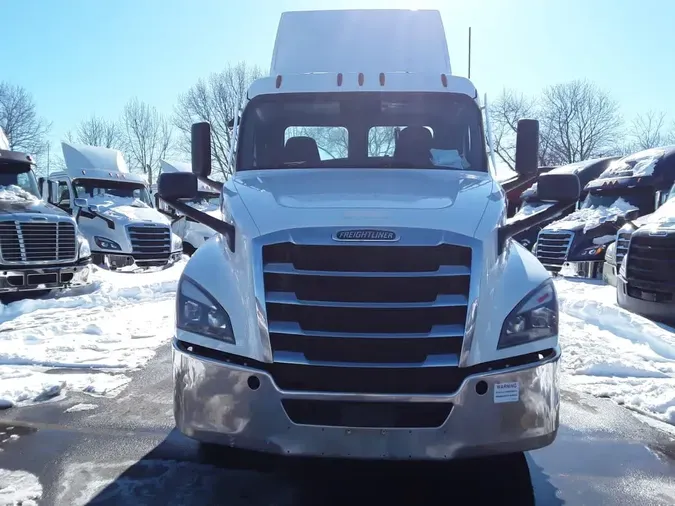 2020 FREIGHTLINER/MERCEDES NEW CASCADIA PX12664