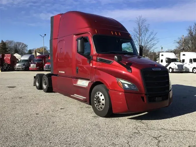 2019 FREIGHTLINER CA126