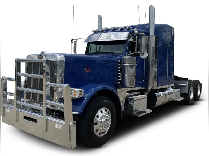 2022 Peterbilt 3896fd90cb019b7868b9166fbf5928e0e9e