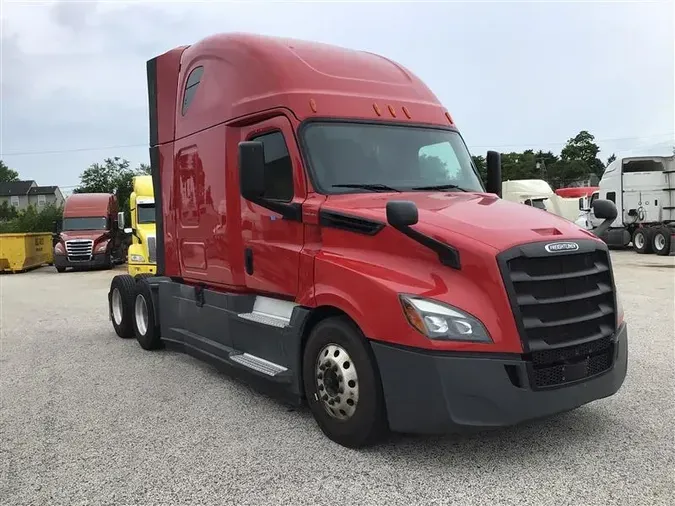 2020 FREIGHTLINER CASCADIA