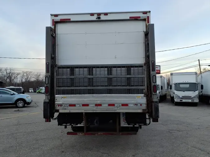 2020 FREIGHTLINER/MERCEDES M2 106