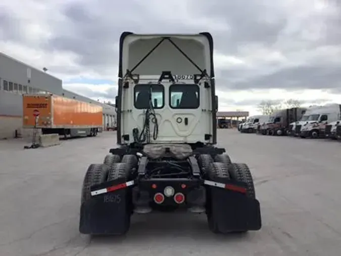 2019 Freightliner Cascadia