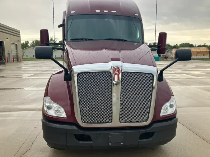 2021 Kenworth T680