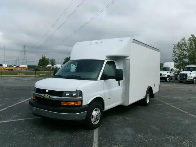 2023 Chevrolet Express 35006fdf98f8a485679d7ad31cc4562d22bc