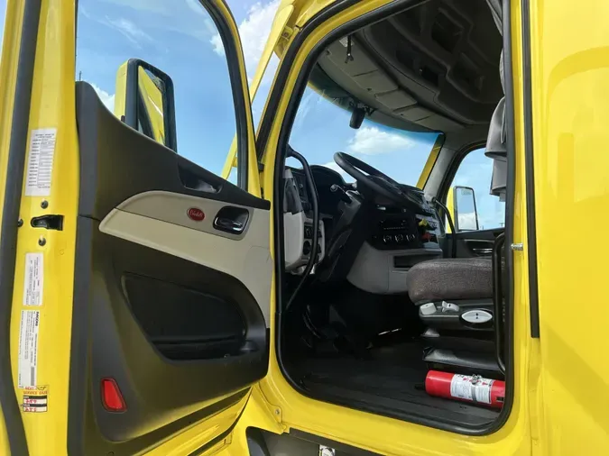 2024 Peterbilt 579