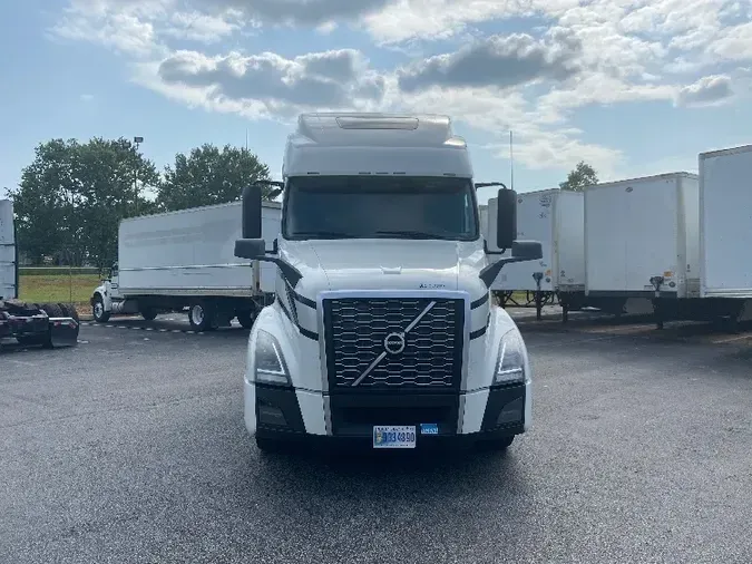 2019 Volvo VNL64860