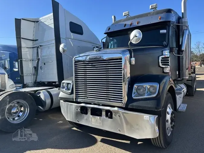 2019 FREIGHTLINER CORONADO 122