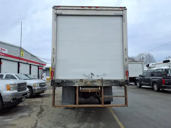2018 FREIGHTLINER/MERCEDES M2 106