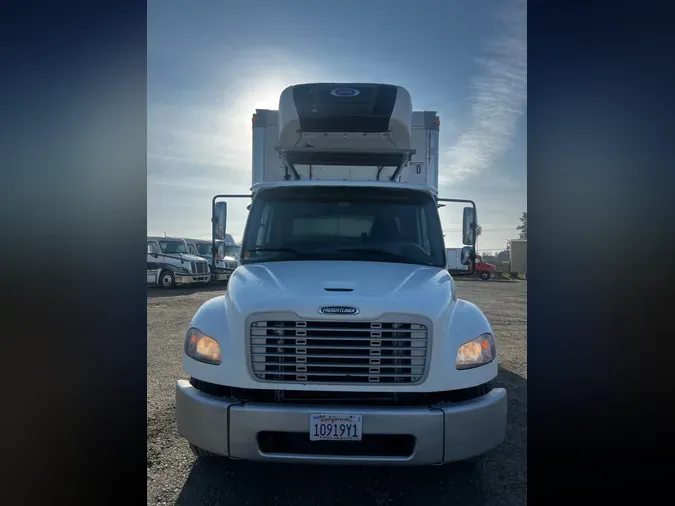 2016 FREIGHTLINER/MERCEDES M2 106