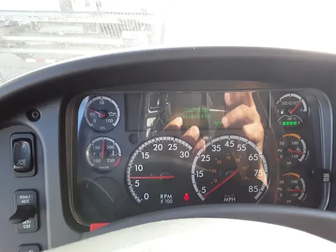 2021 FREIGHTLINER/MERCEDES M2 1066fe6916488cbef110ac1e9fe7a873a11