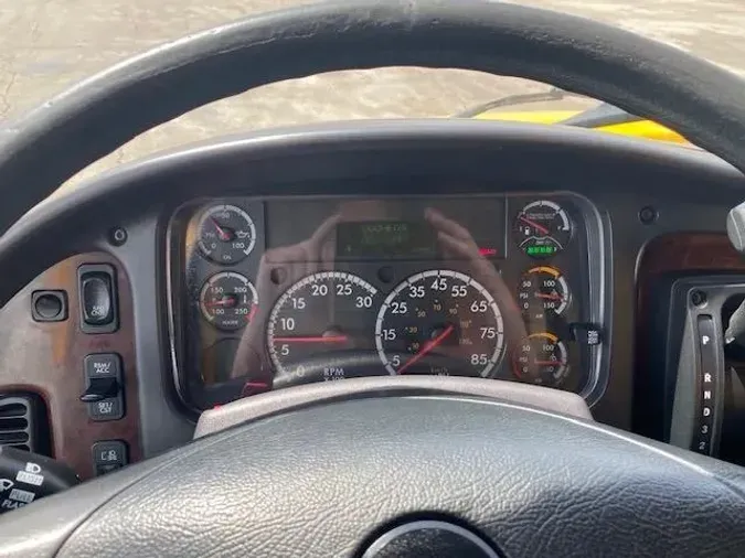 2020 Freightliner Business Class M2 106