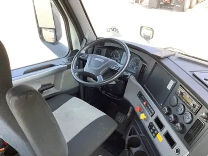 2019 Freightliner Cascadia