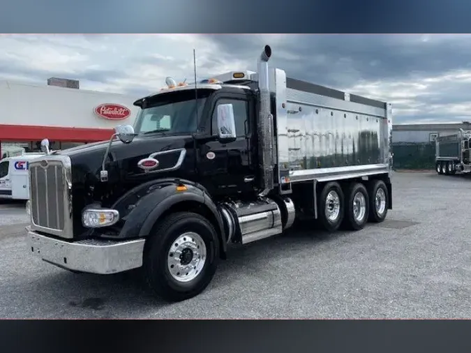 2025 Peterbilt 567