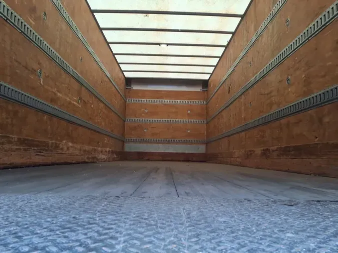 2014 FREIGHTLINER/MERCEDES M2 106