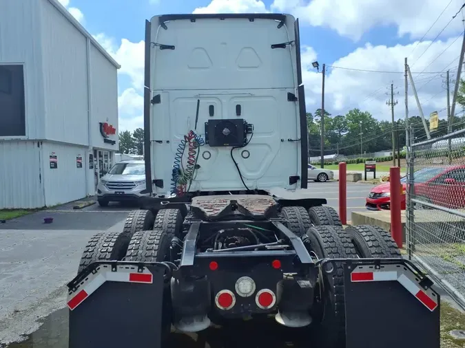 2019 FREIGHTLINER CASCADIA 125