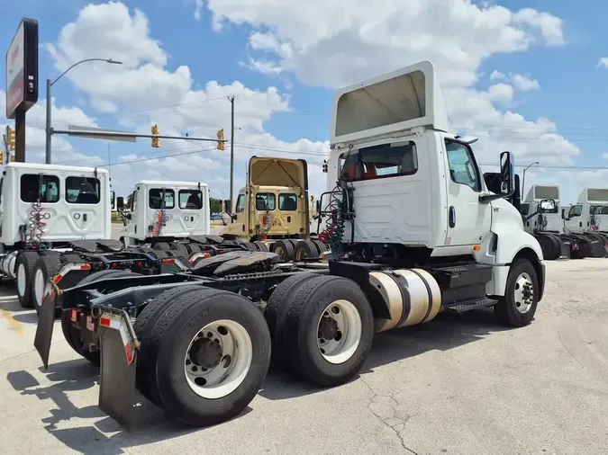 2020 NAVISTAR INTERNATIONAL LT625 DAYCAB T/A
