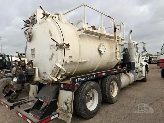 2003 INTERNATIONAL 9200