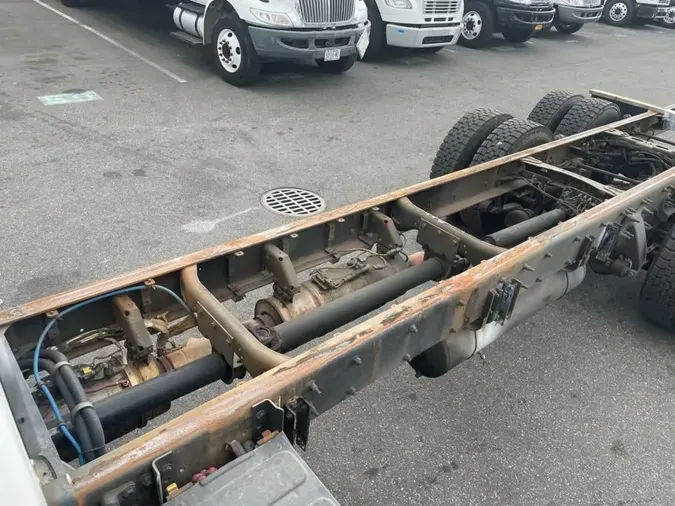 2017 FREIGHTLINER/MERCEDES M2 106