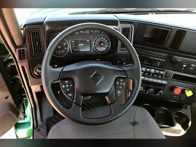 2020 INT LT625 6x4