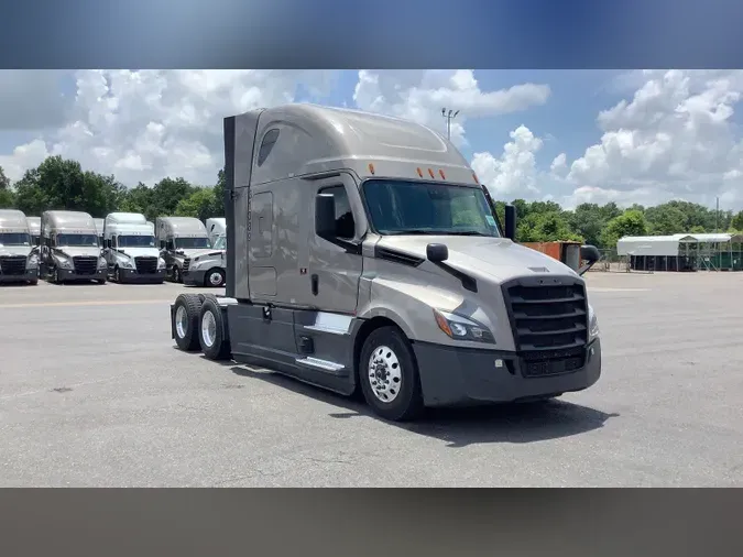 2024 Freightliner Cascadia 1267003e719f0115c1b0c34f3e211044de1