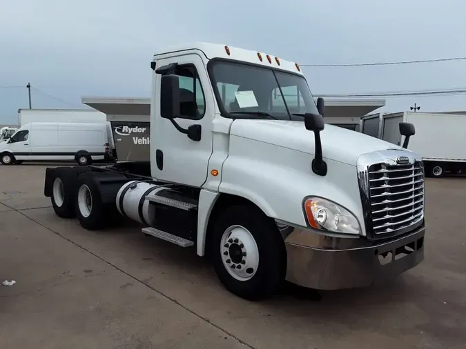 2016 FREIGHTLINER CASCADIA 125