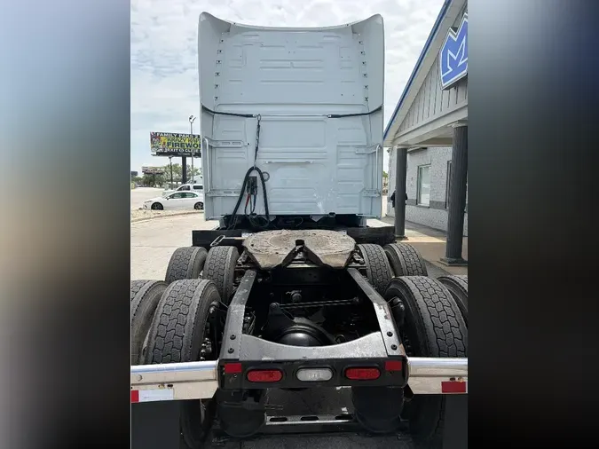 2022 VOLVO VNL64T760700ae47ba4c5025e9e592c5ecba2044d