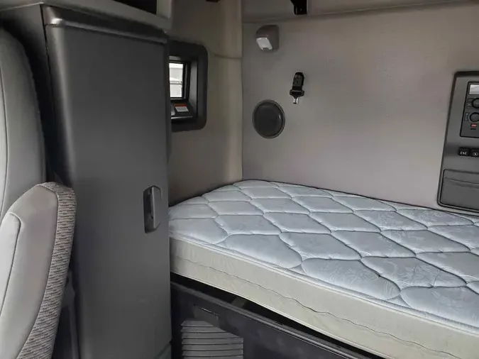 2024 VOLVO VNL64T760700b0fe03d190406fdb4285192462fb0