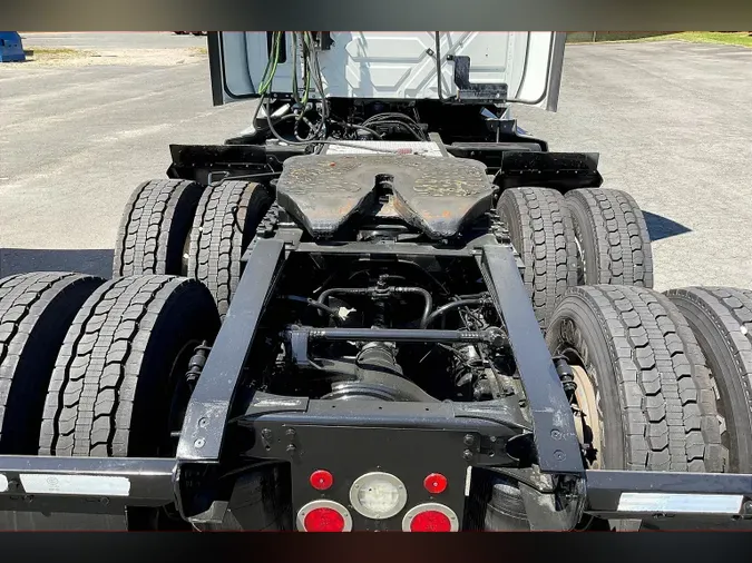 2021 INT LT625 6x4