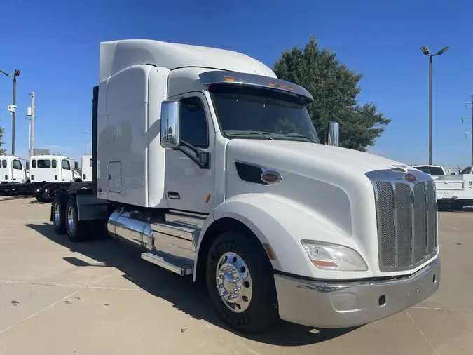 2020 Peterbilt 579