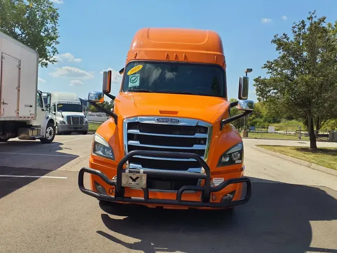 2019 FREIGHTLINER NEW CASCADIA PX12664