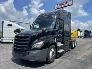 2022 FREIGHTLINER CA126