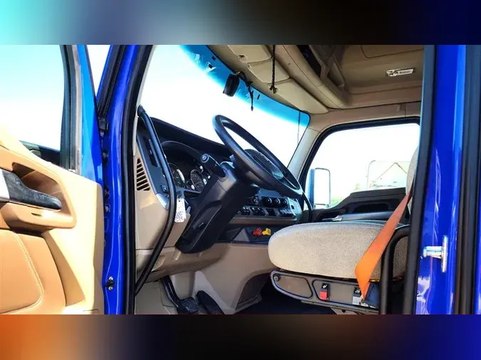 2021 KENWORTH T680