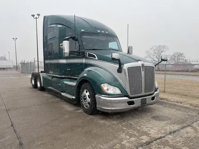 2021 KENWORTH T680