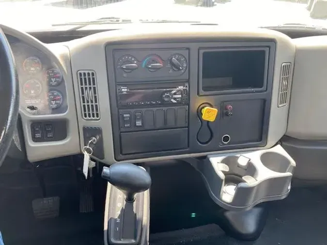 2019 International 4300