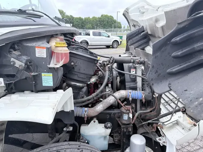 2020 FREIGHTLINER/MERCEDES M2 106701a72d8a030ec403e32b553e4ea2ccc