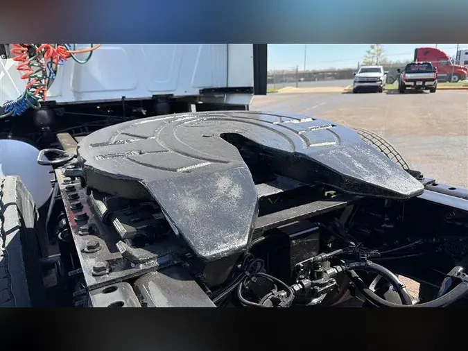 2022 INTERNATIONAL LT