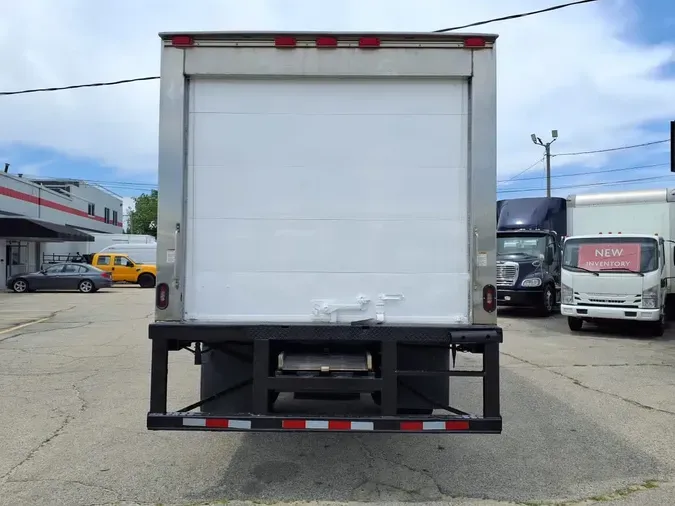 2018 ISUZU NRR