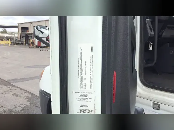 2020 Freightliner Cascadia 126