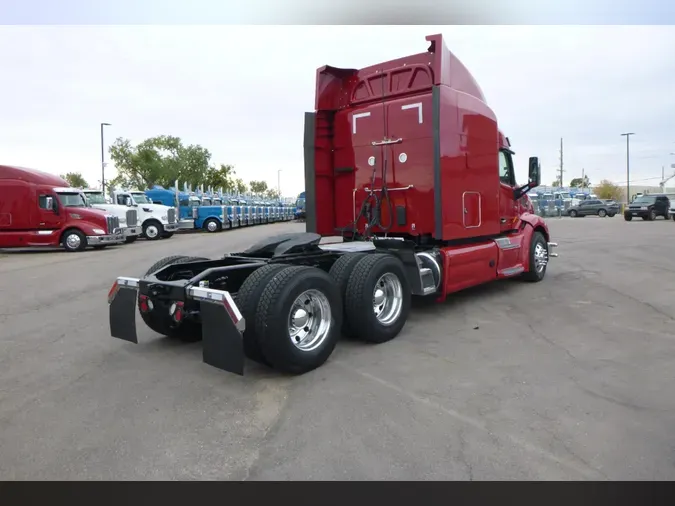 2022 Peterbilt 579