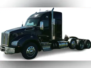 2021 Kenworth T880