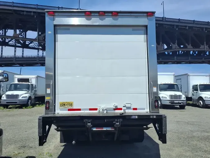 2019 ISUZU NPR