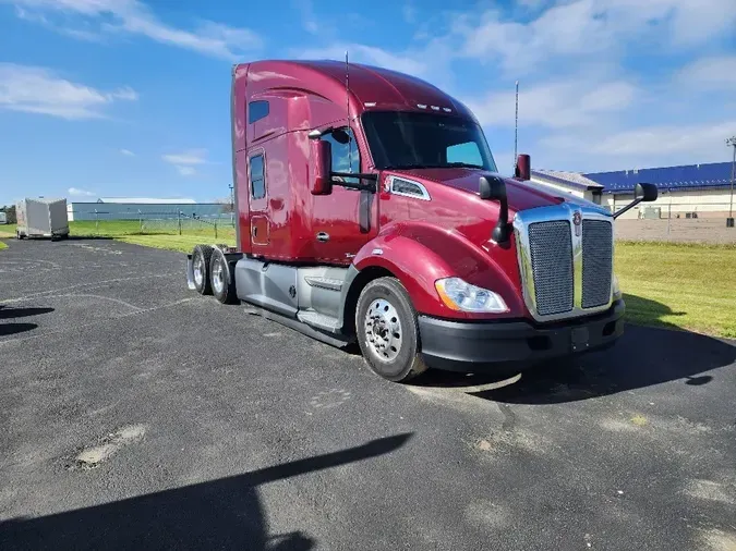 2021 Kenworth T680