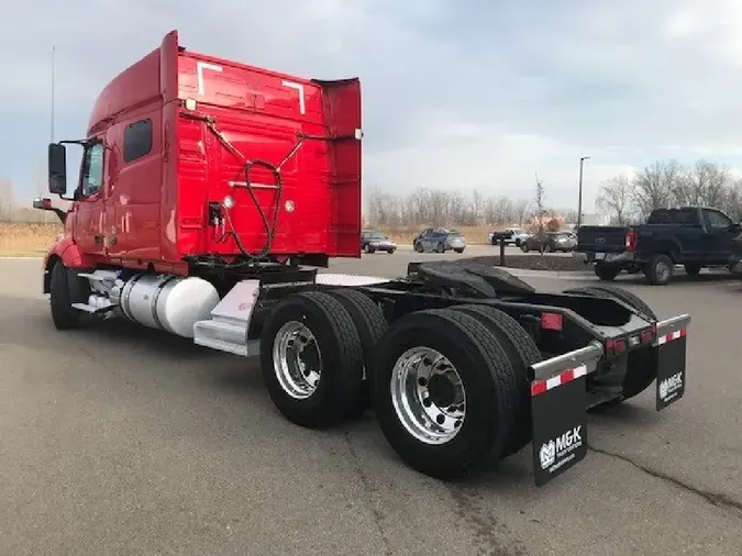 2019 VOLVO VNL64T740