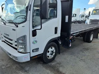 2018 ISUZU NPR HD